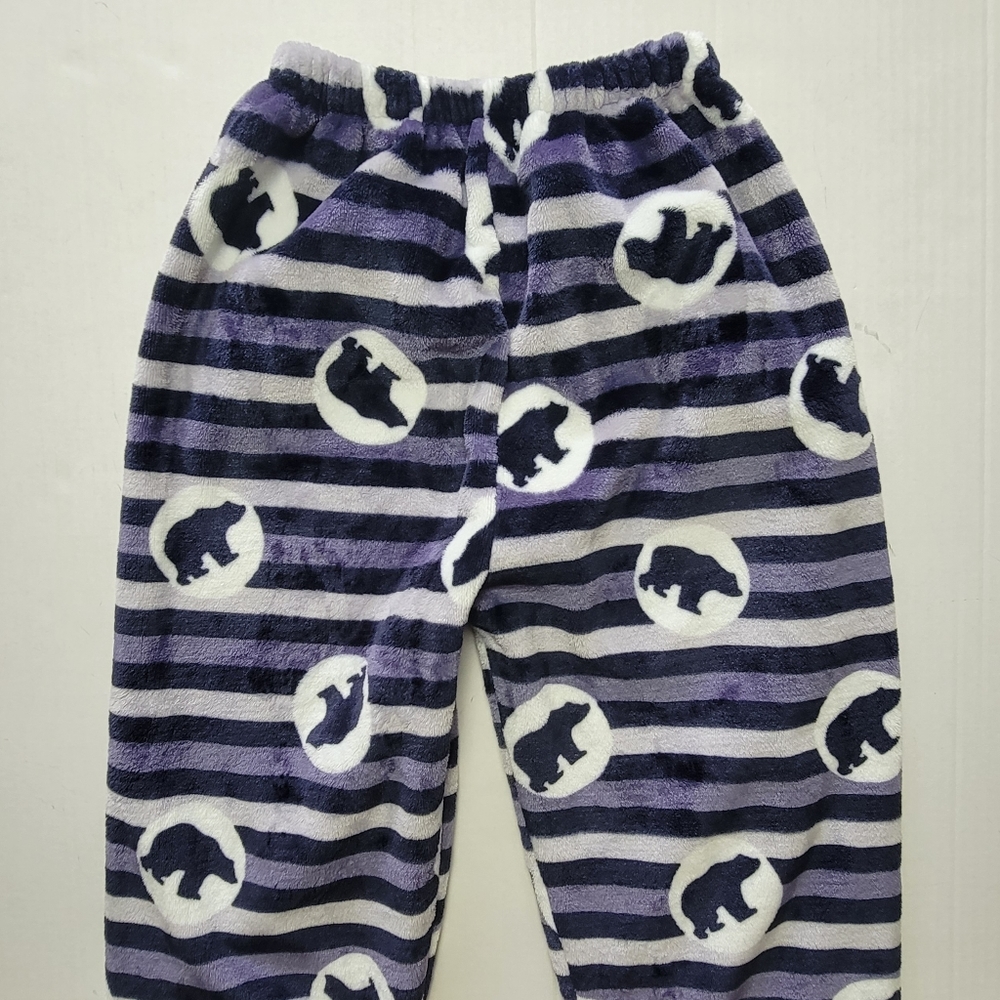 Pajama Set - Picture 7 of 14